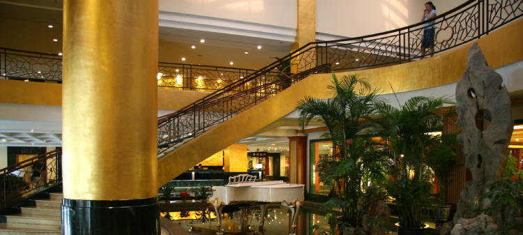img_9535_lobby_hotel_mandarin_garden