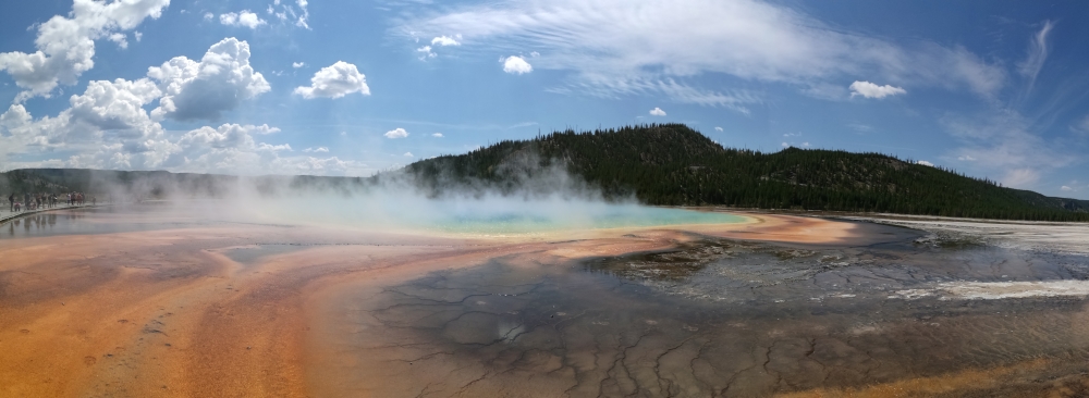 pano_grand_prismatic_spring_2