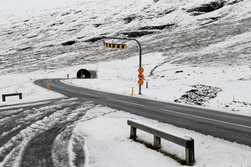 tunnel_halskrause